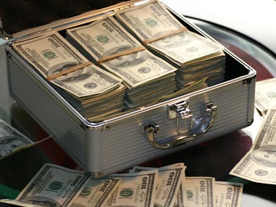 Calculator with house model - Understanding UK mortgages